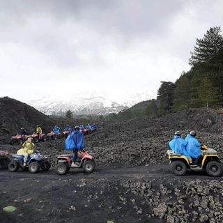 Vulcano Etna - quad escursione gruppo